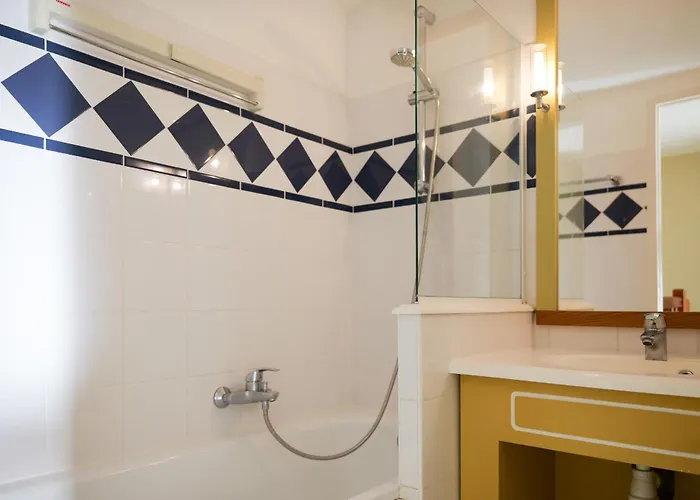 Face Golf De Bourgenay - 2-4 Personnes